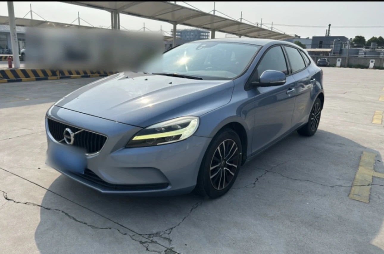 Volvo V40 T3 FWD