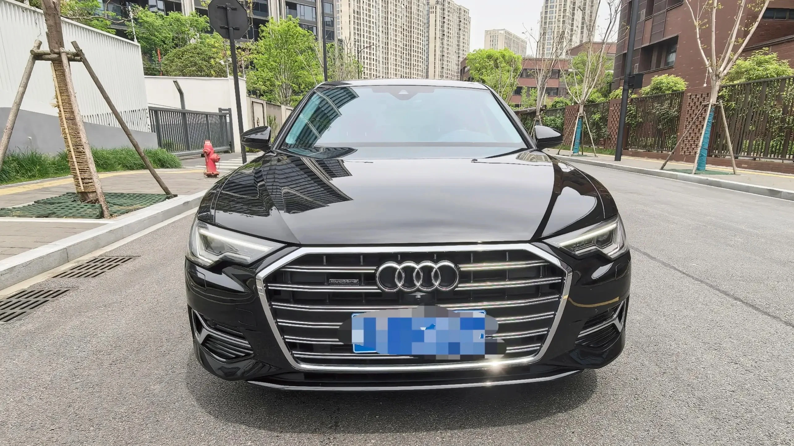 Audi A6L 45 TFSI Selection Elegant Model - exterior