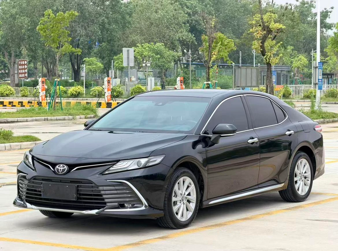 Toyota Camry 2.0G Luxury Edition