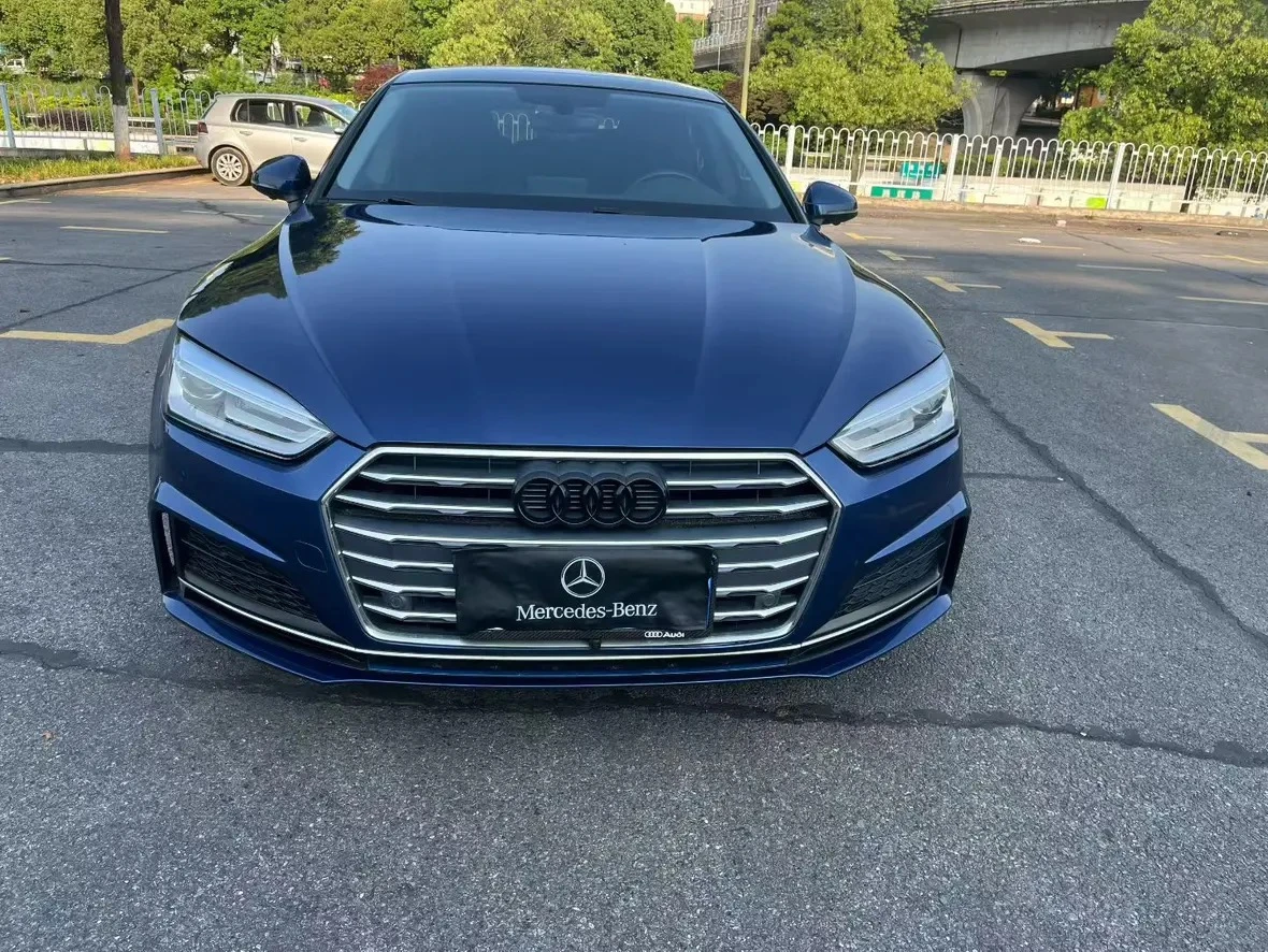 Audi A5 Sportback 40TFSI Fashion Line - exterior