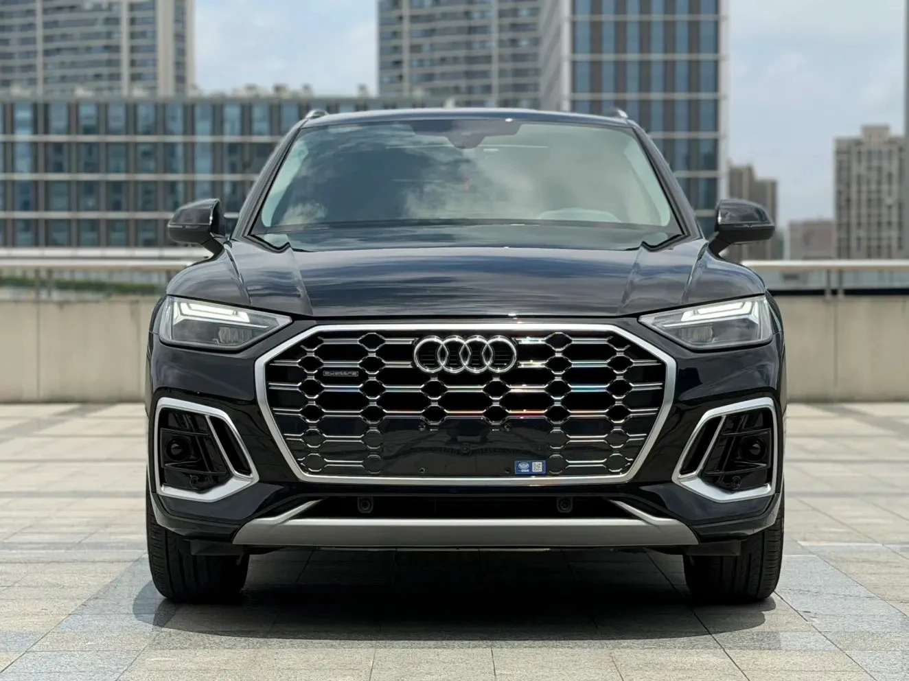 Audi Q5L 40T Luxury Dynamic - exterior