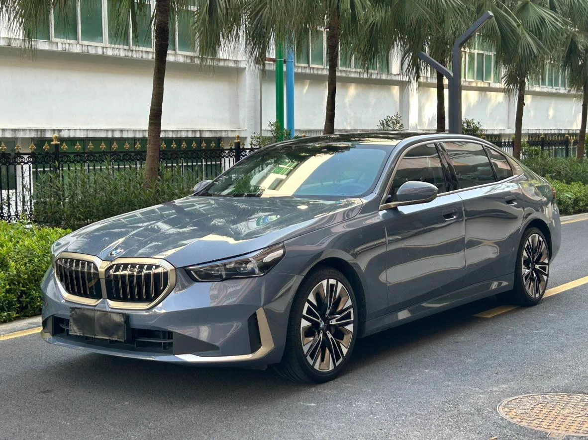 BMW 5 Series 530Li Luxury Line