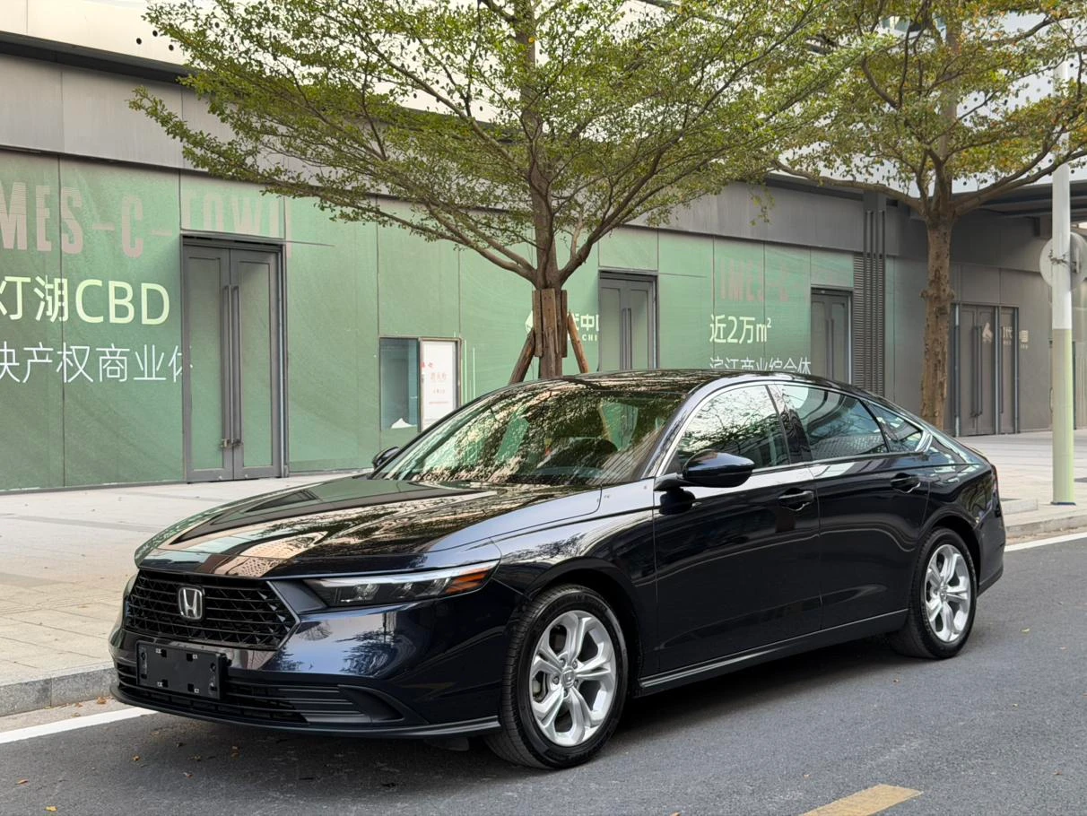 Honda Accord 260TURBO Luxury Edition