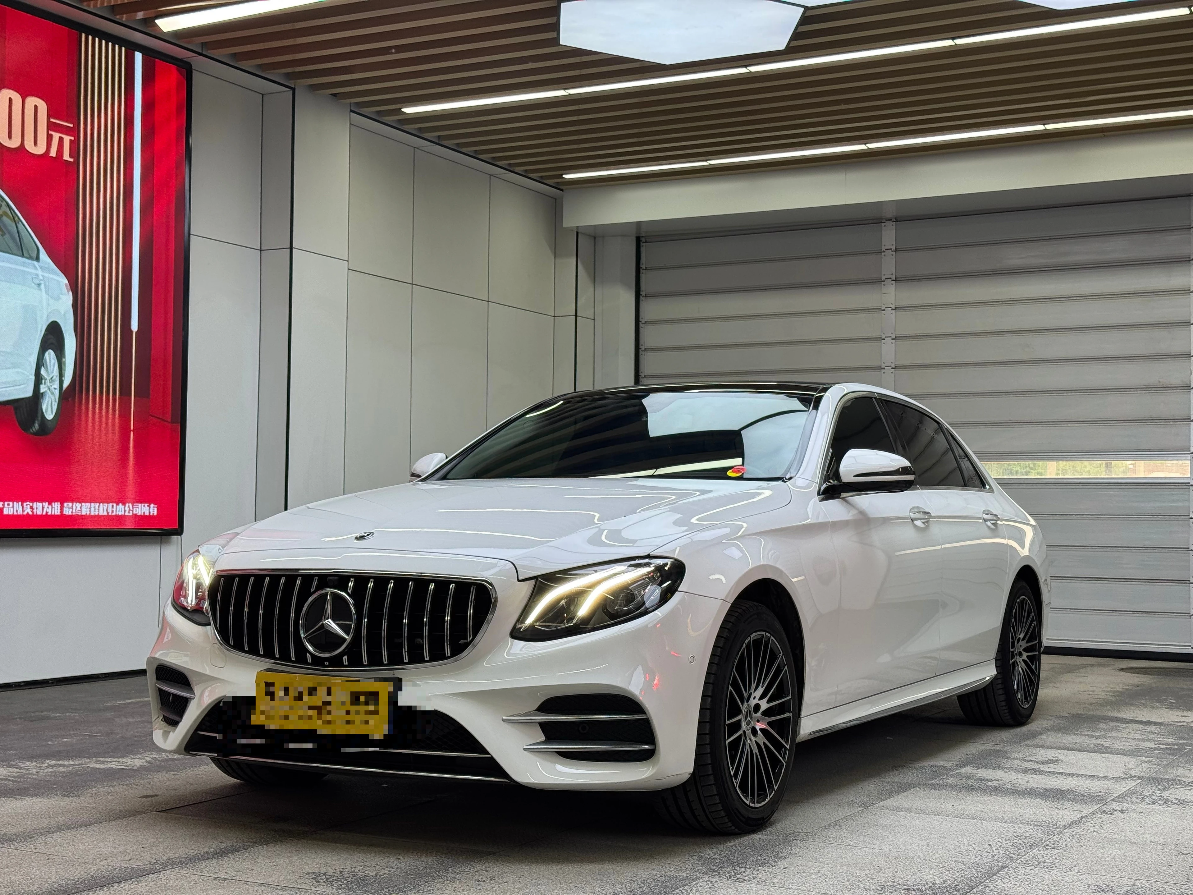 Mercedes-Benz E200L 4MATIC Sport Edition - exterior