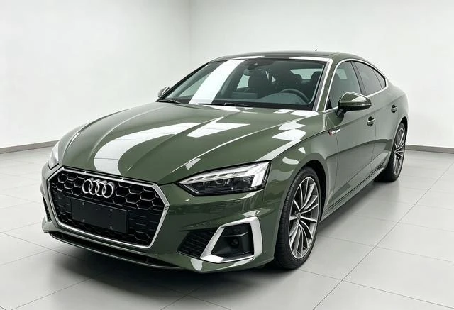 Audi A5 40 TFSI Fashion Dynamic Trim