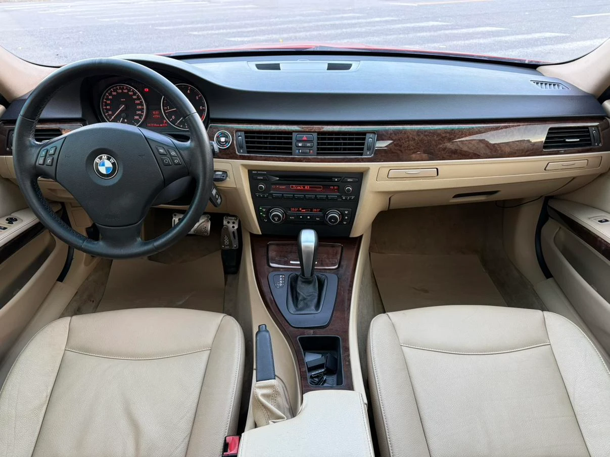 BMW 3 Series 320i  - interior