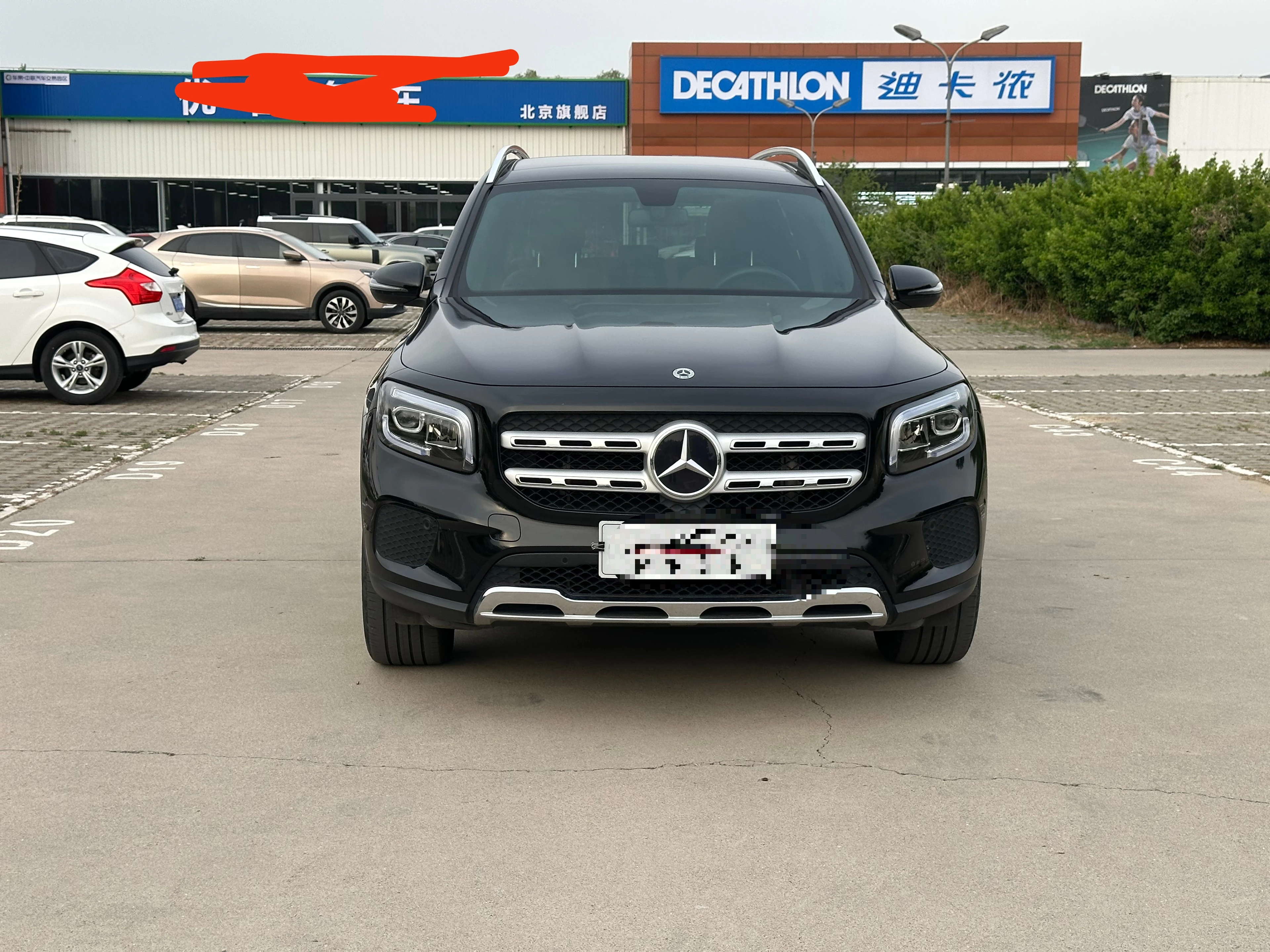 Mercedes-Benz GLB  200 - exterior