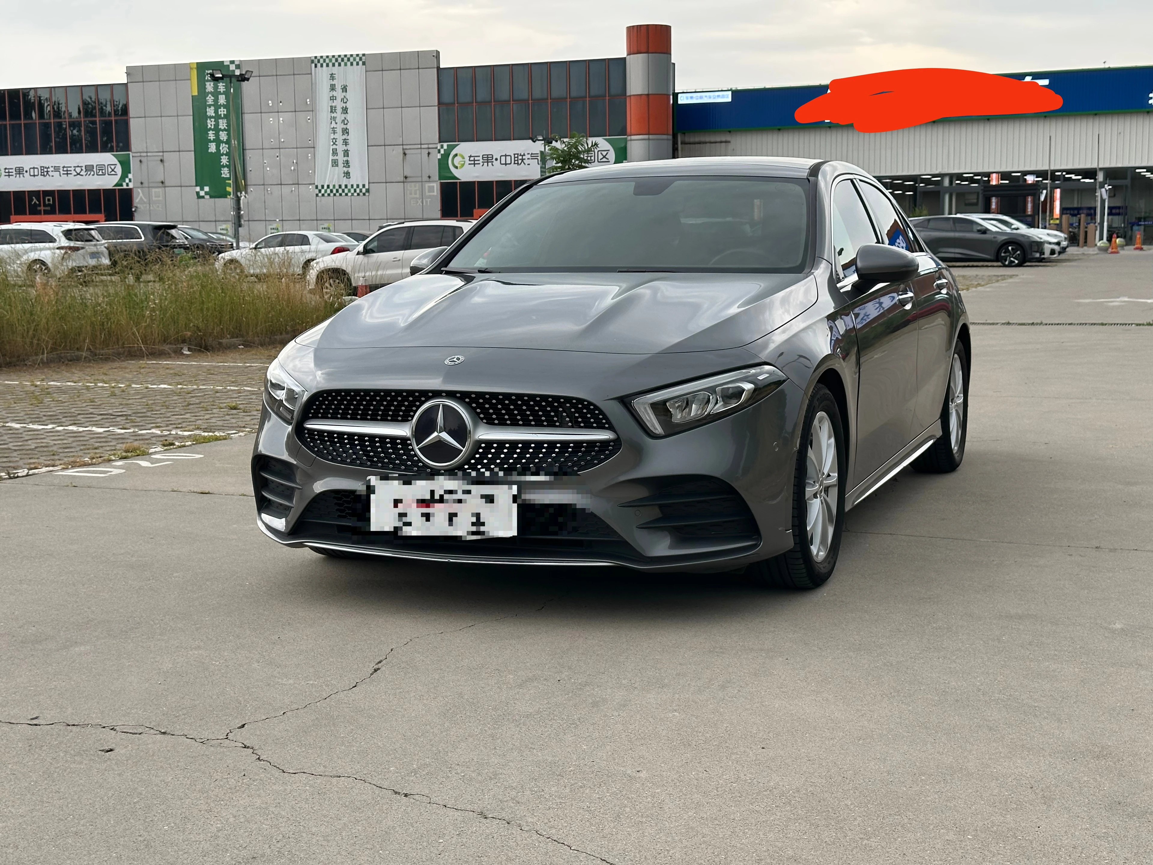 Mercedes-Benz A200L Sport