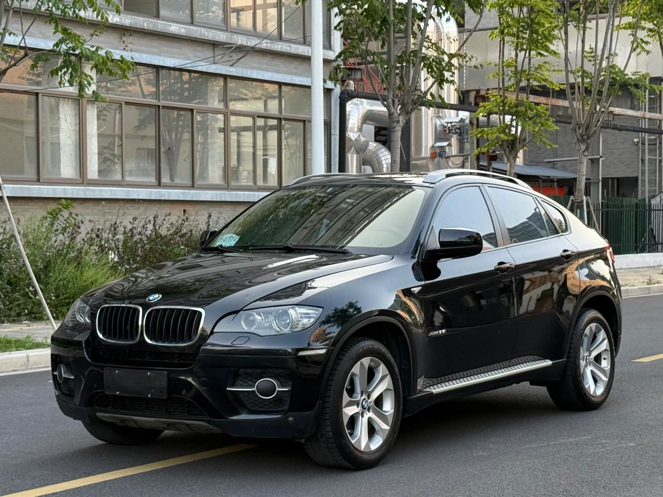 BMW X6  xDrive35i 