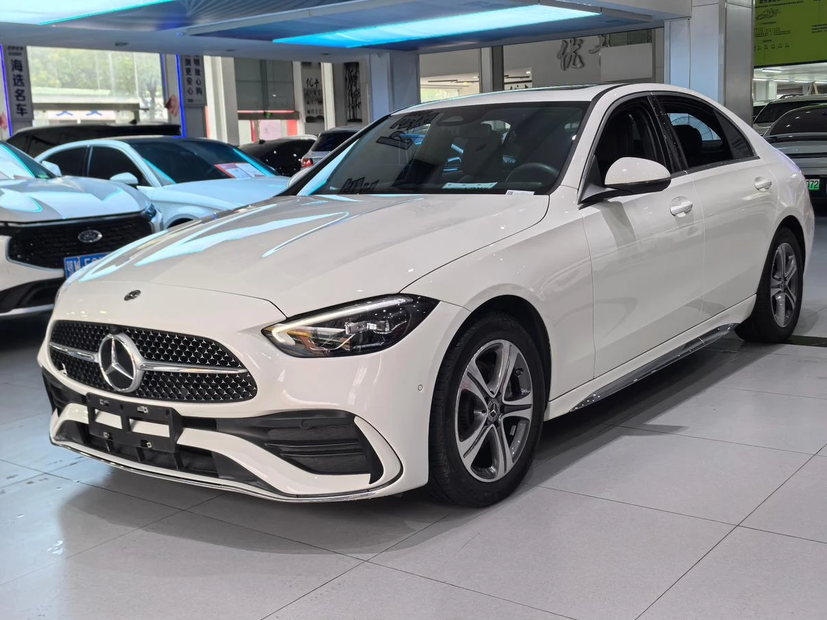 Mercedes-Benz C-Class  200 L Sport