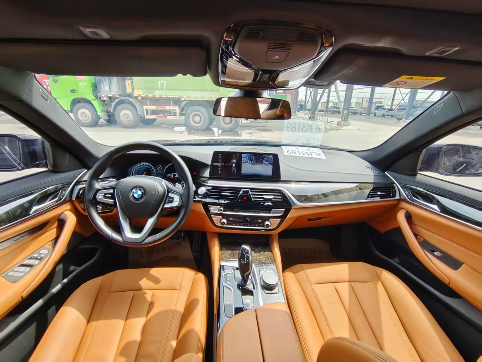 BMW 530i M Sport - interior