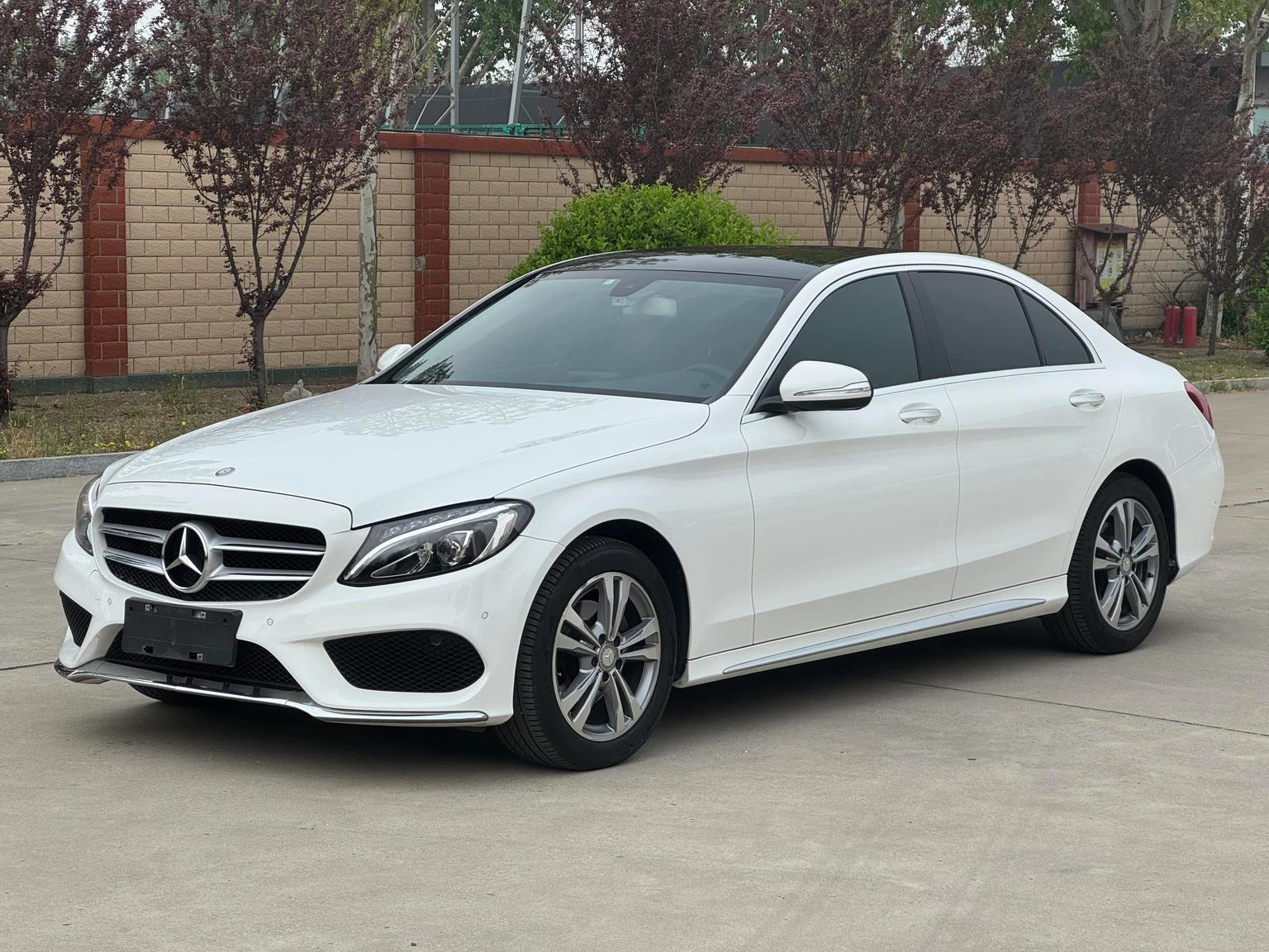 Mercedes-Benz  C 200 L Sport