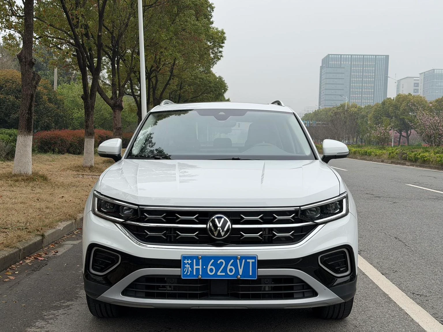 Volkswagen Tayron 300TSI Front-Wheel Drive Luxury Plus Advanced Edition - exterior