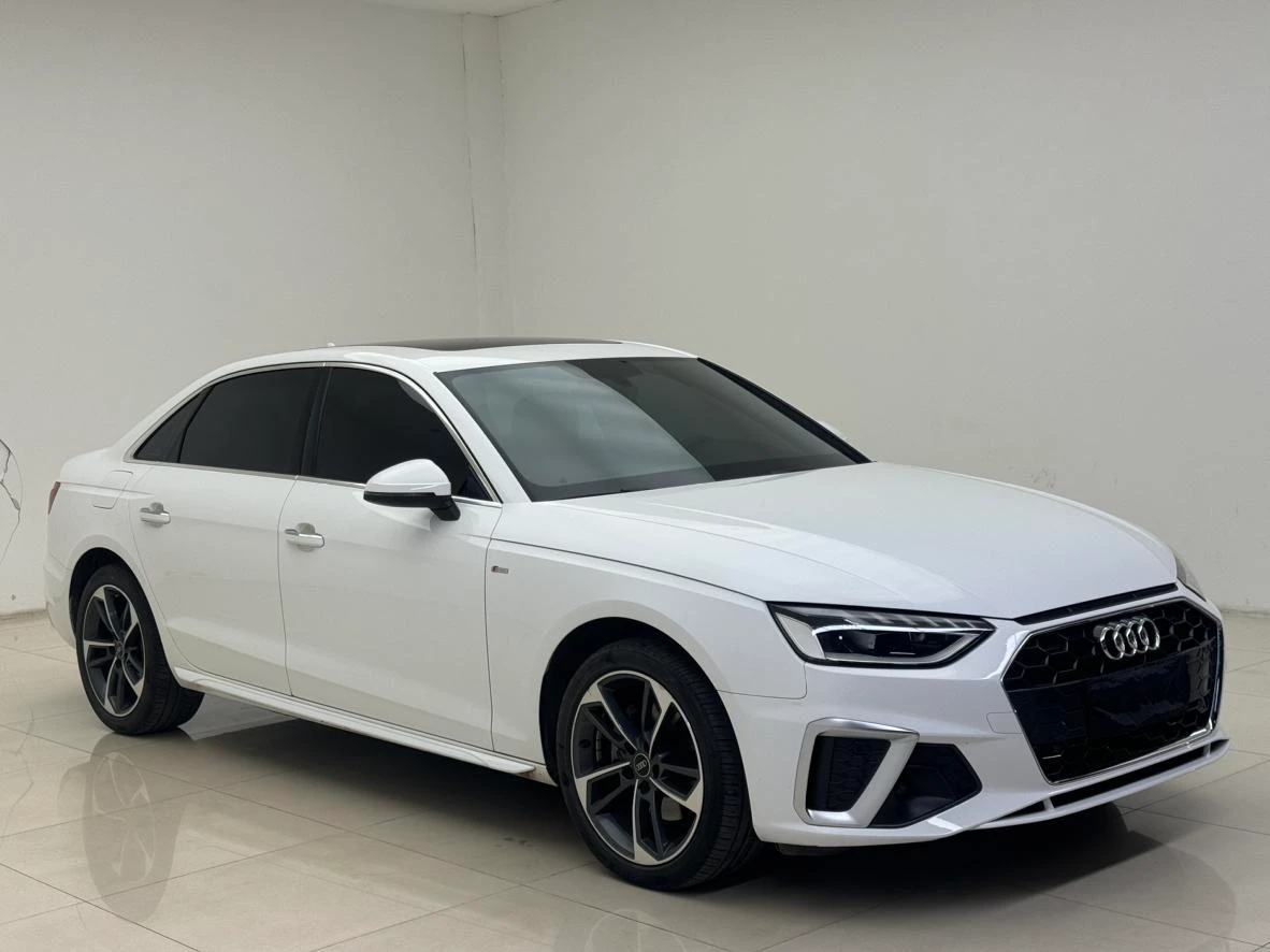 Audi A4L 40TFSI Exclusive Life Edition