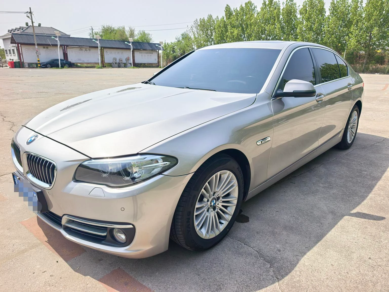 BMW 525 Li