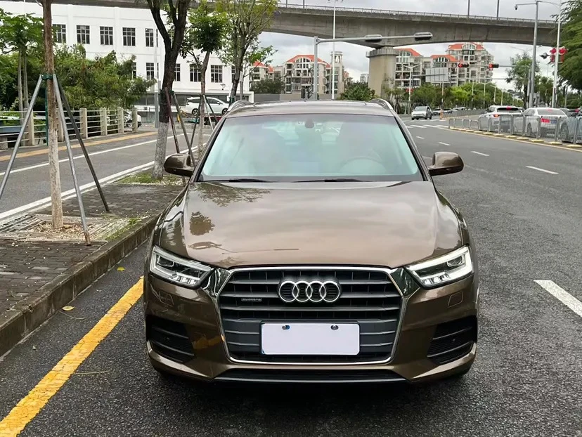 Audi Q3 40TFSI quattro Sport - exterior