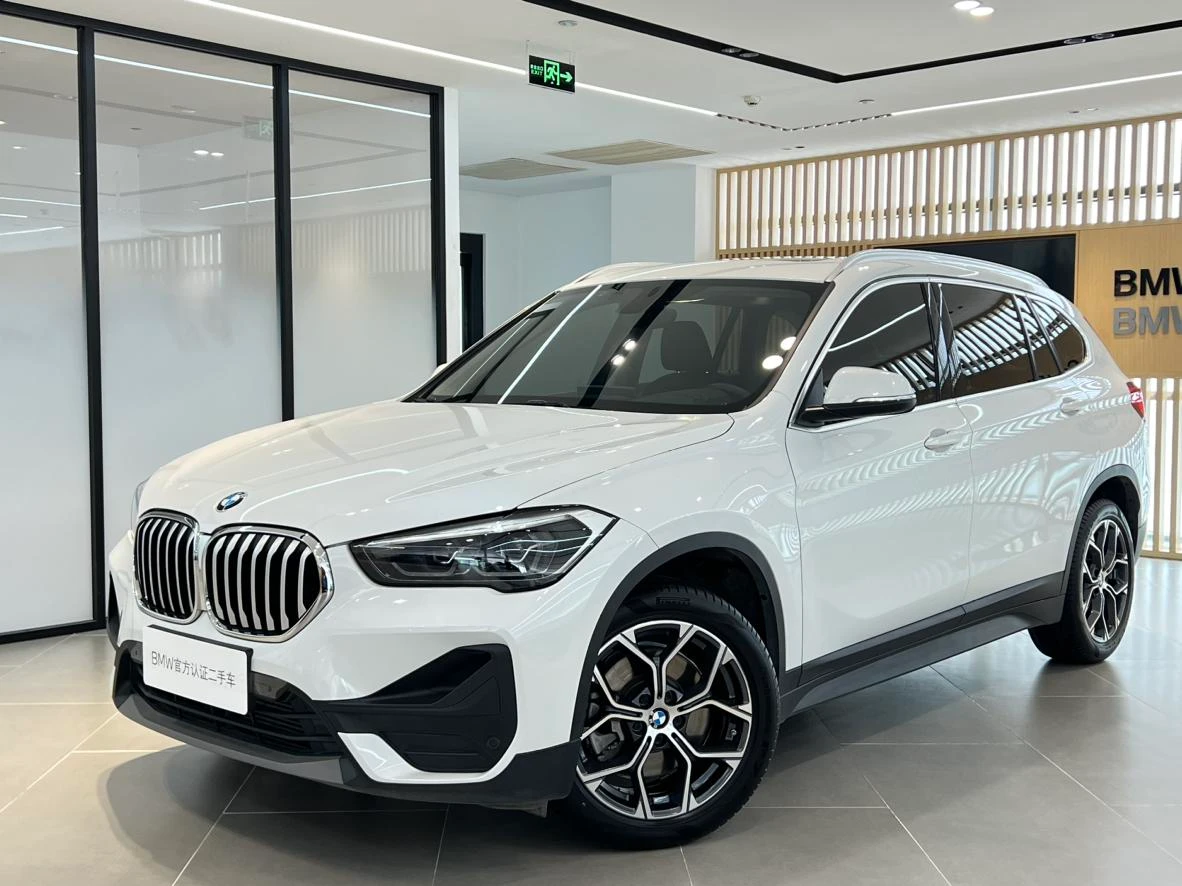 BMW X1 sDrive25Li Leading