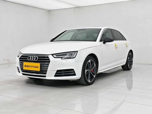 Audi A4L 45TFSI 