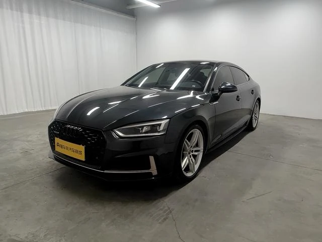Audi A5 45 TFSI Sport Trim