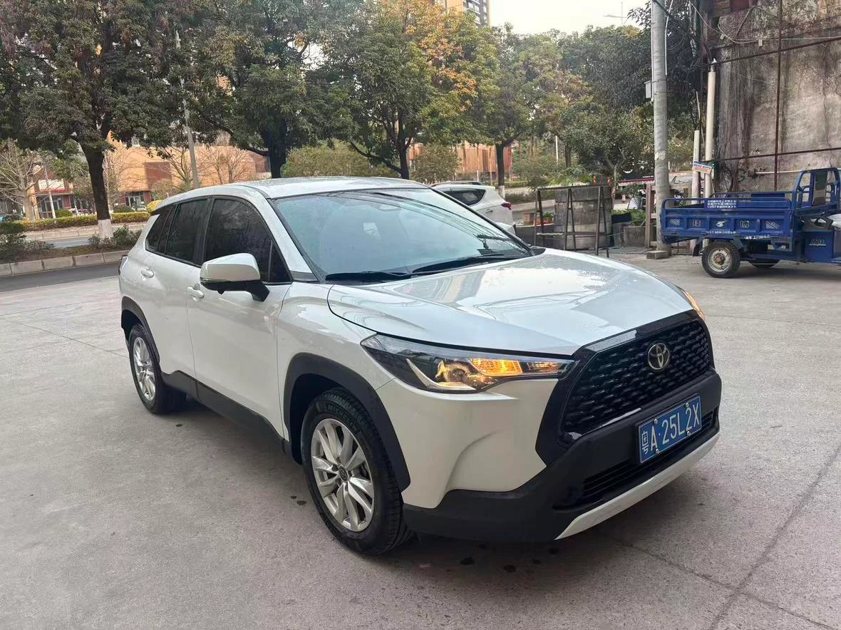 Toyota Corolla Cross 2.0L CVT Pioneer Edition - exterior