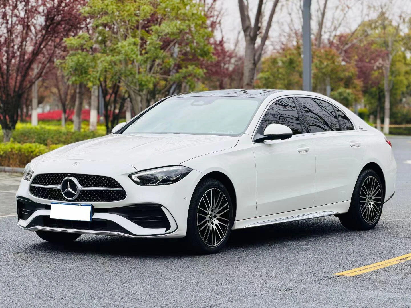 Mercedes-Benz C-Class  200 L Sport