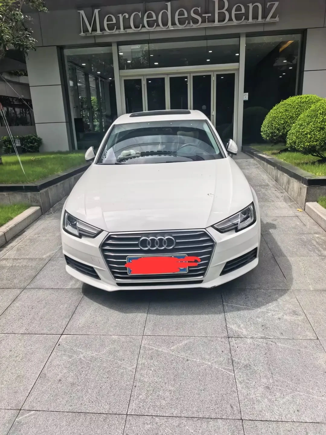 Audi A4L 40 TFSI Progressive - exterior