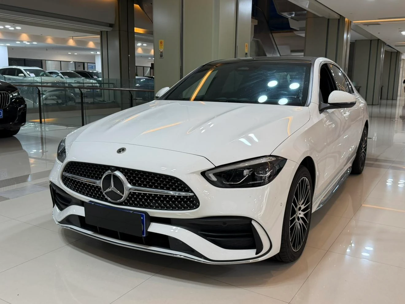 Mercedes-Benz C-Class  260 L Sport Edition - exterior