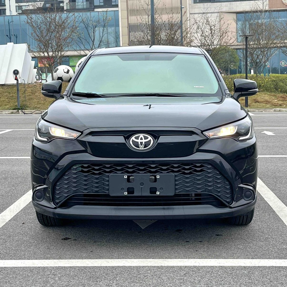 Toyota Frontlander 2.0L CVT Elite Edition - exterior