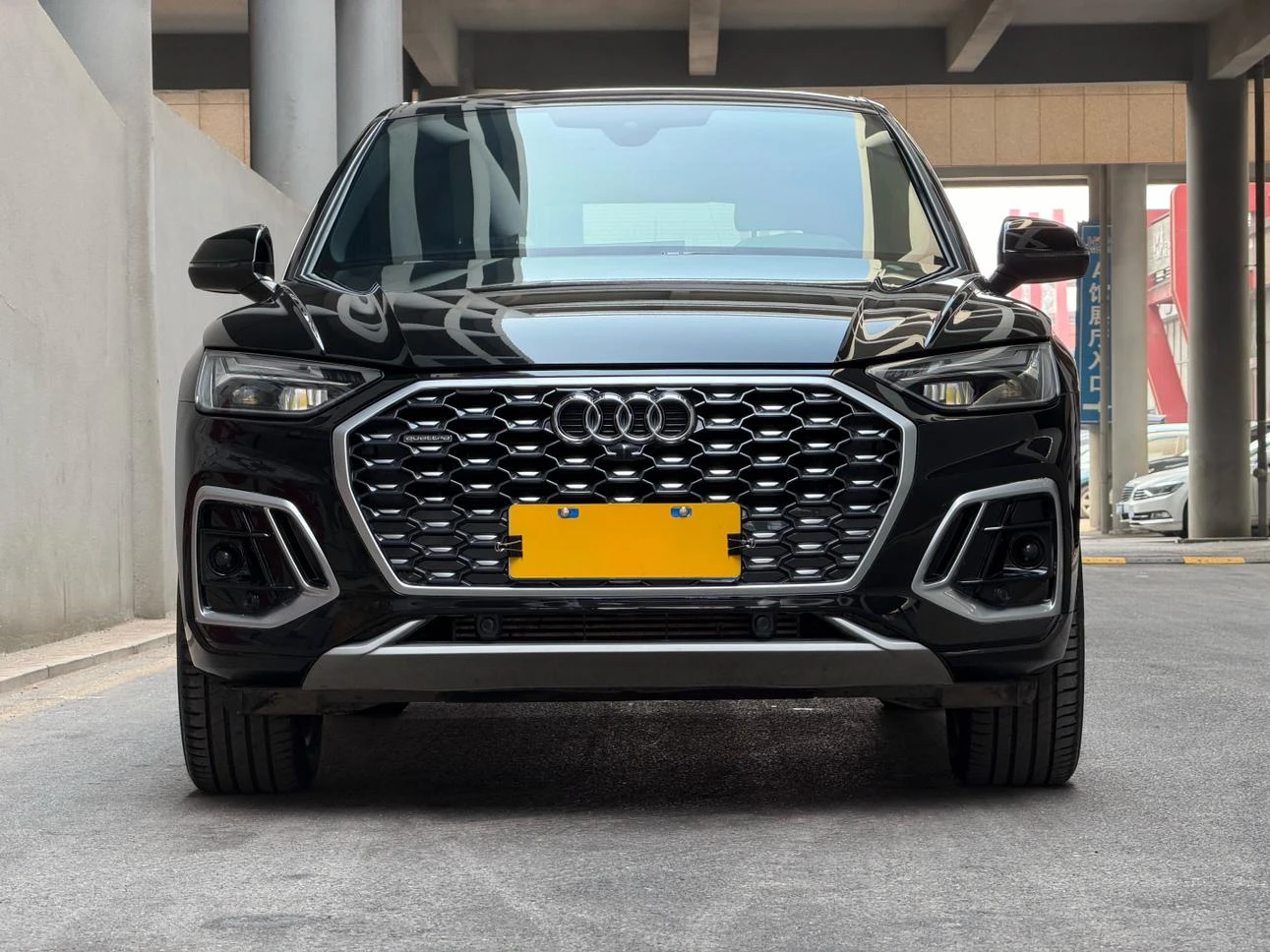 Audi Q5L Sportback 40 TFSI (Stylish Trim) - exterior
