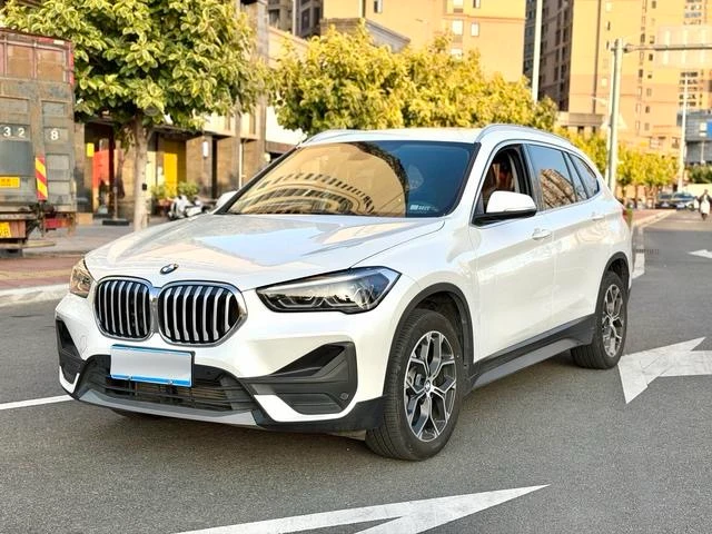 BMW X1 26Li Leading