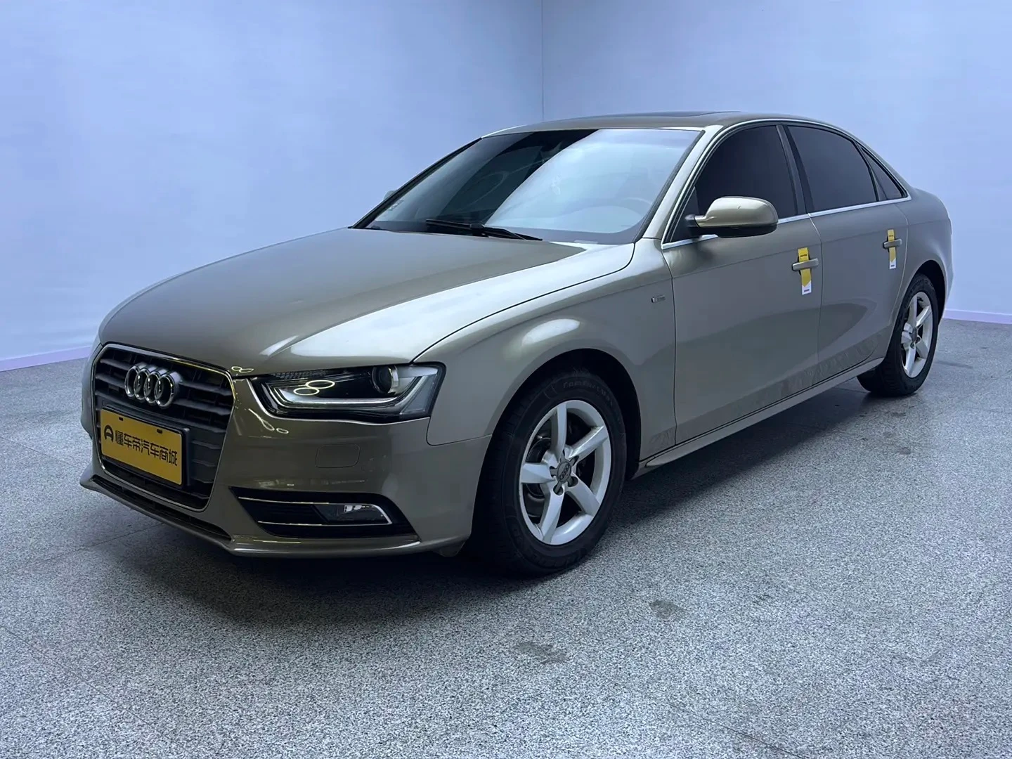 Audi A4L 35TFSI 