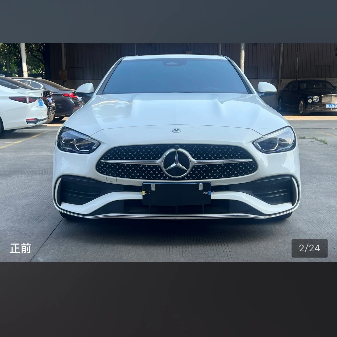 Mercedes-Benz C-Class 200L Sport - exterior