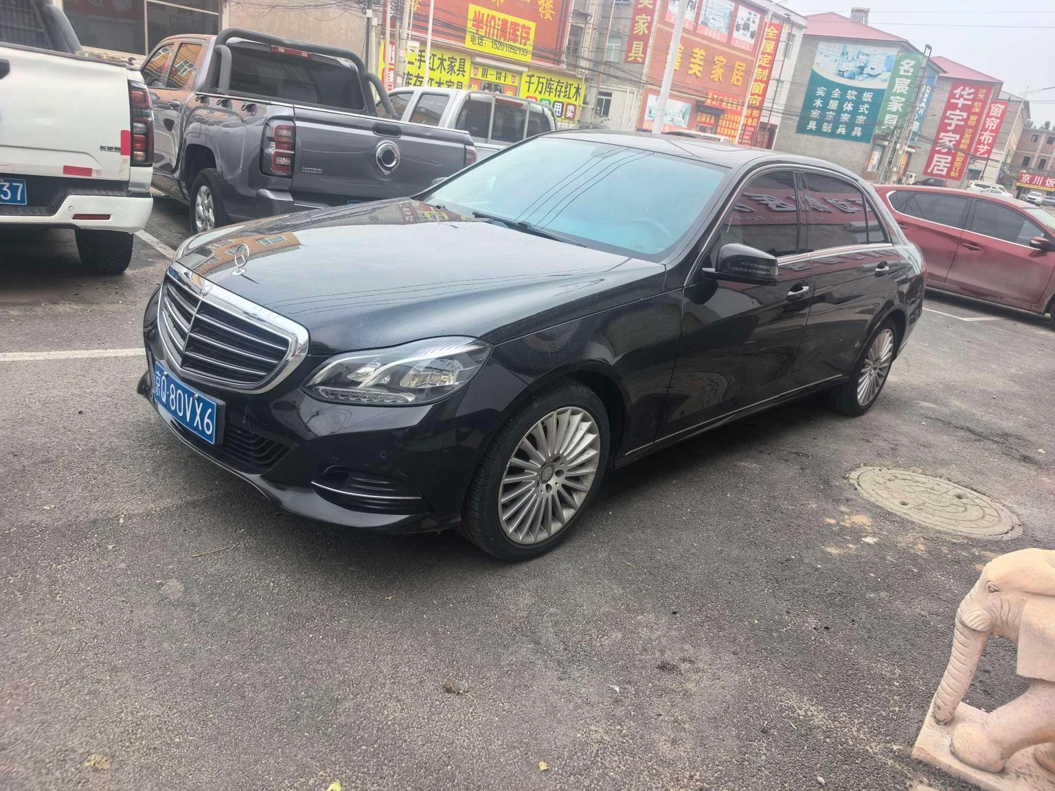 Mercedes-Benz E200 L 