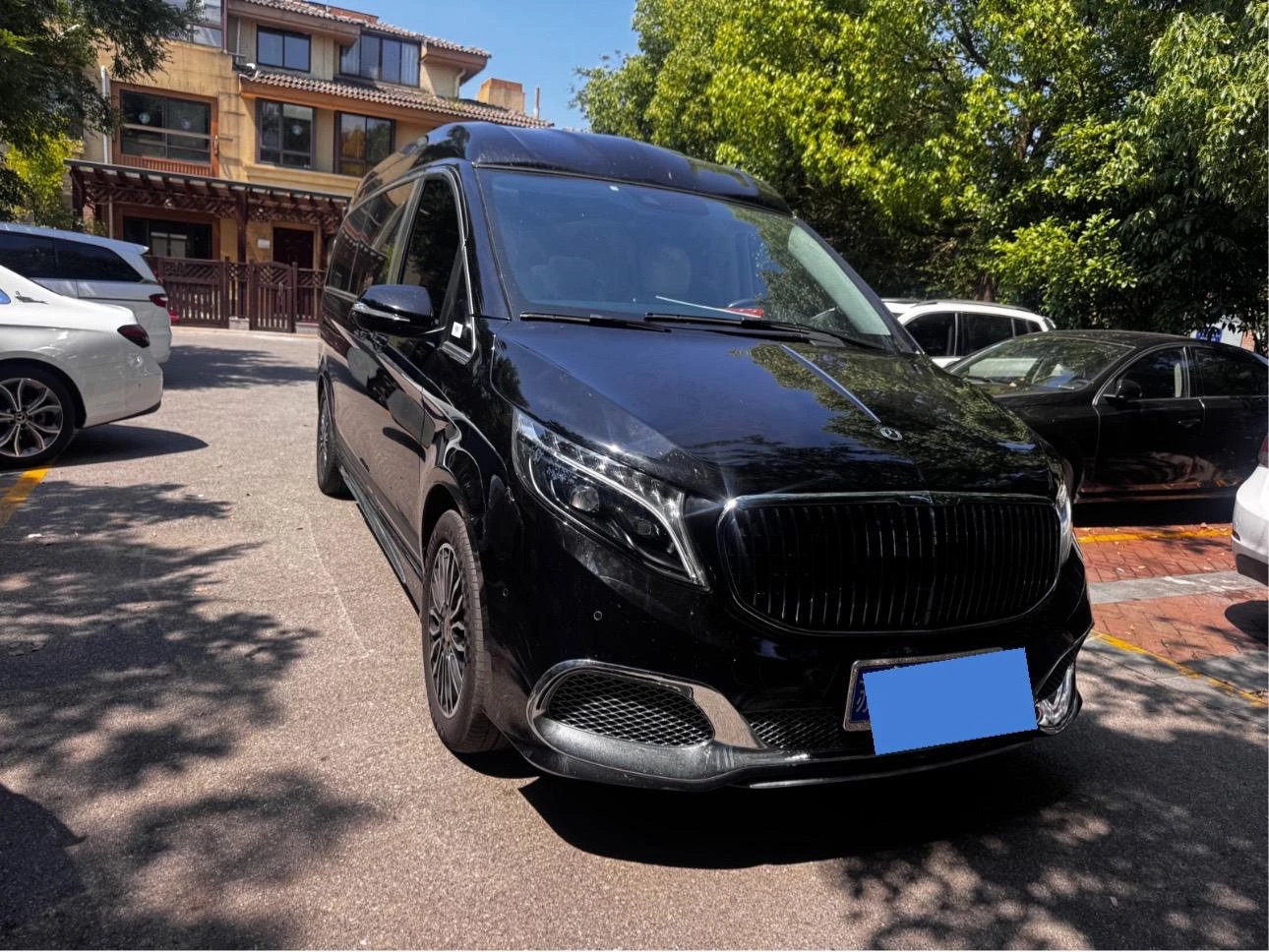 Mercedes-Benz V-Class V260 L
