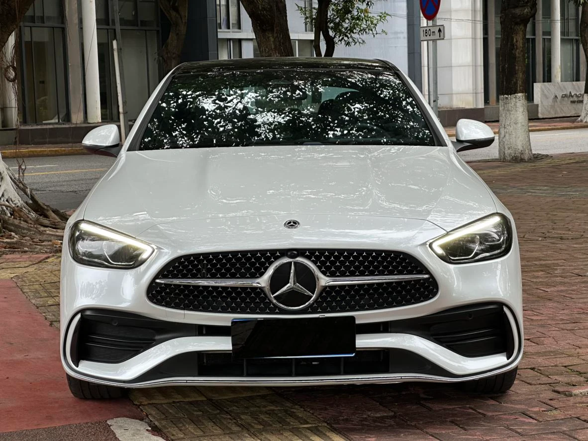 Mercedes-Benz C-Class C 260 L Sport Edition - exterior