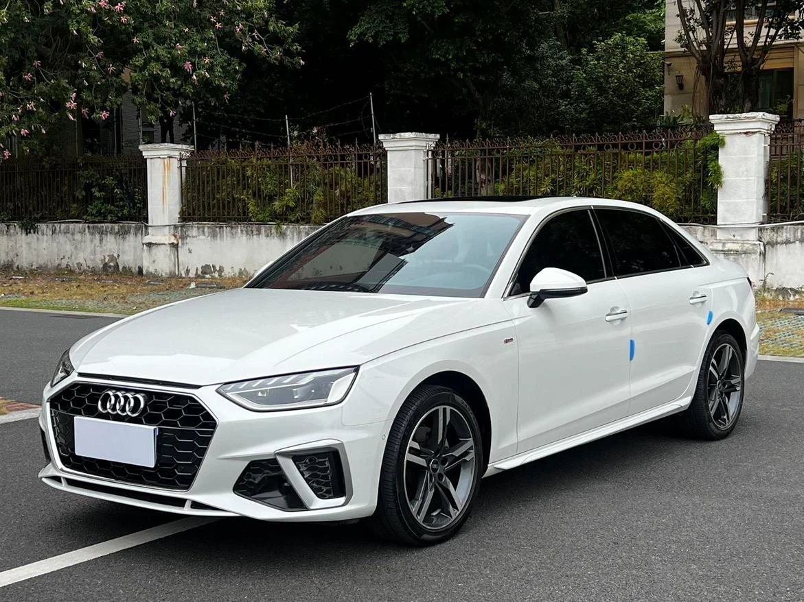 Audi A4L 40 TFSI