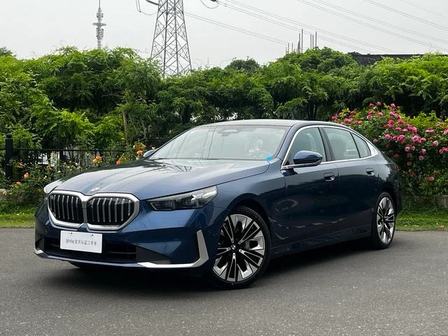 BMW 5 Series 530Li Luxury