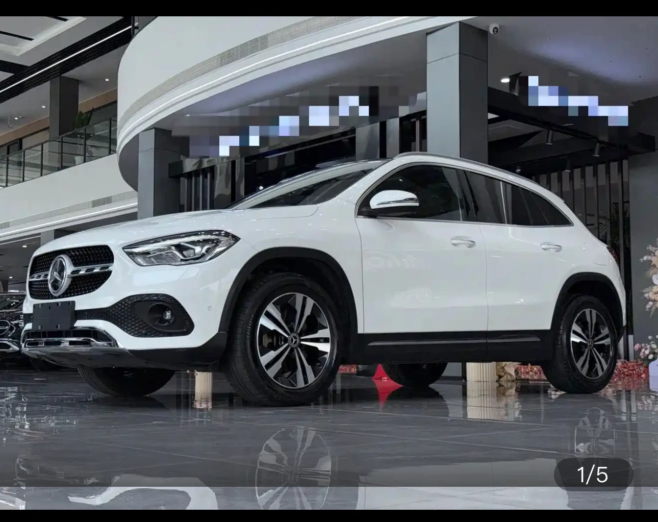 Mercedes-Benz GLA-class 220
