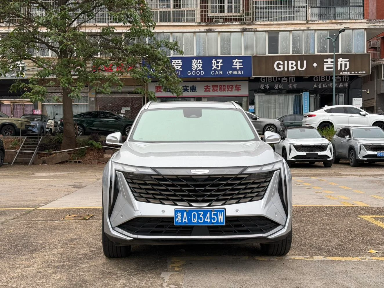 Geely Boyue L 1.5TD DCT Premium - exterior