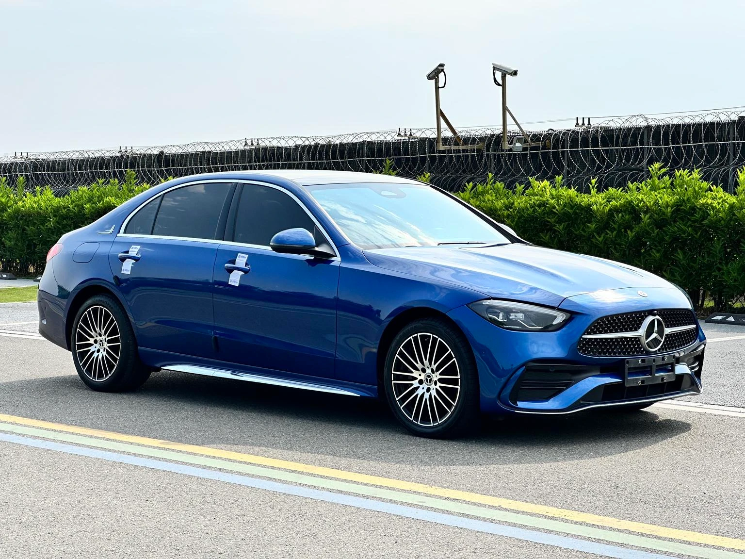Mercedes-Benz C-Class  260 L Sport Edition - exterior
