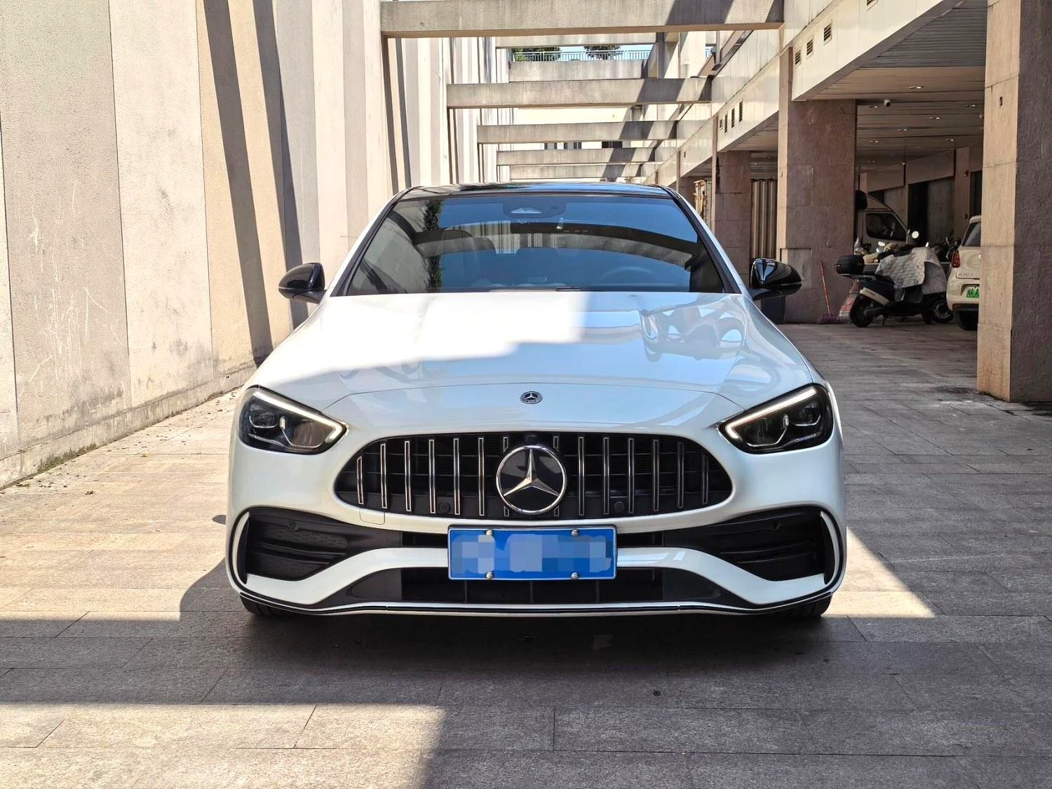 Mercedes-Benz C-Class 260 L Night Sport - exterior