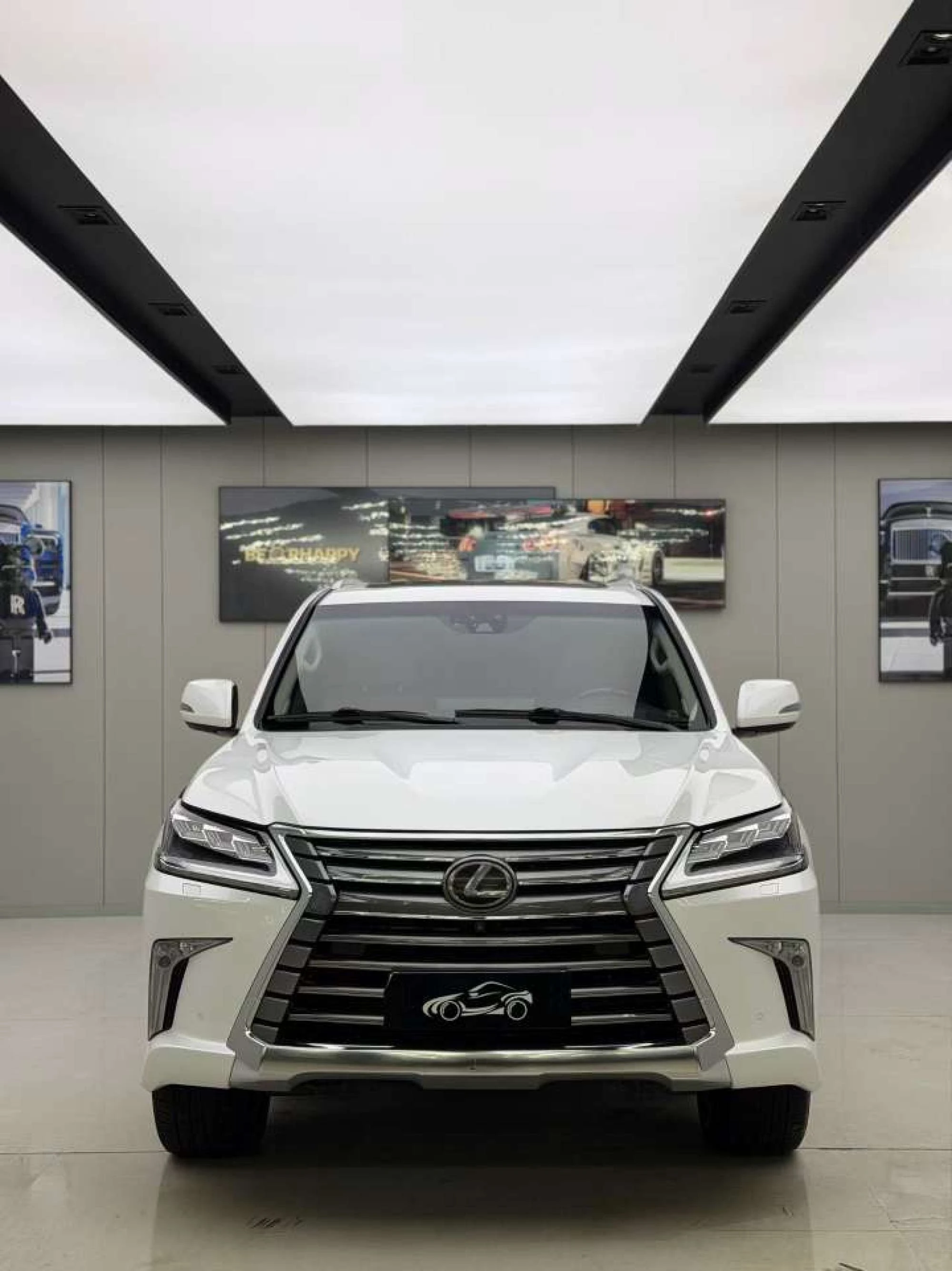 Lexus LX 570 Luxury - exterior