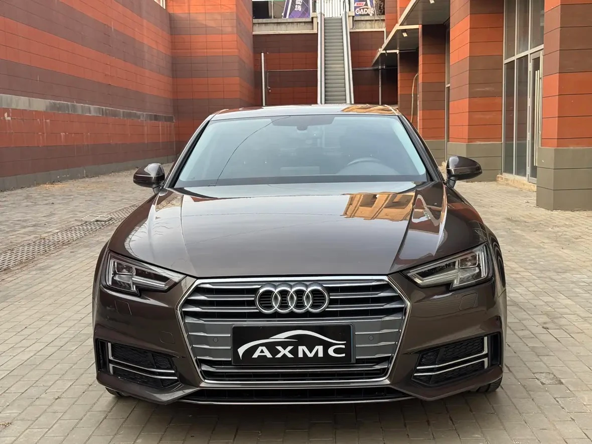 Audi A4L 40 TFSI 30th Anniversary Edition - exterior