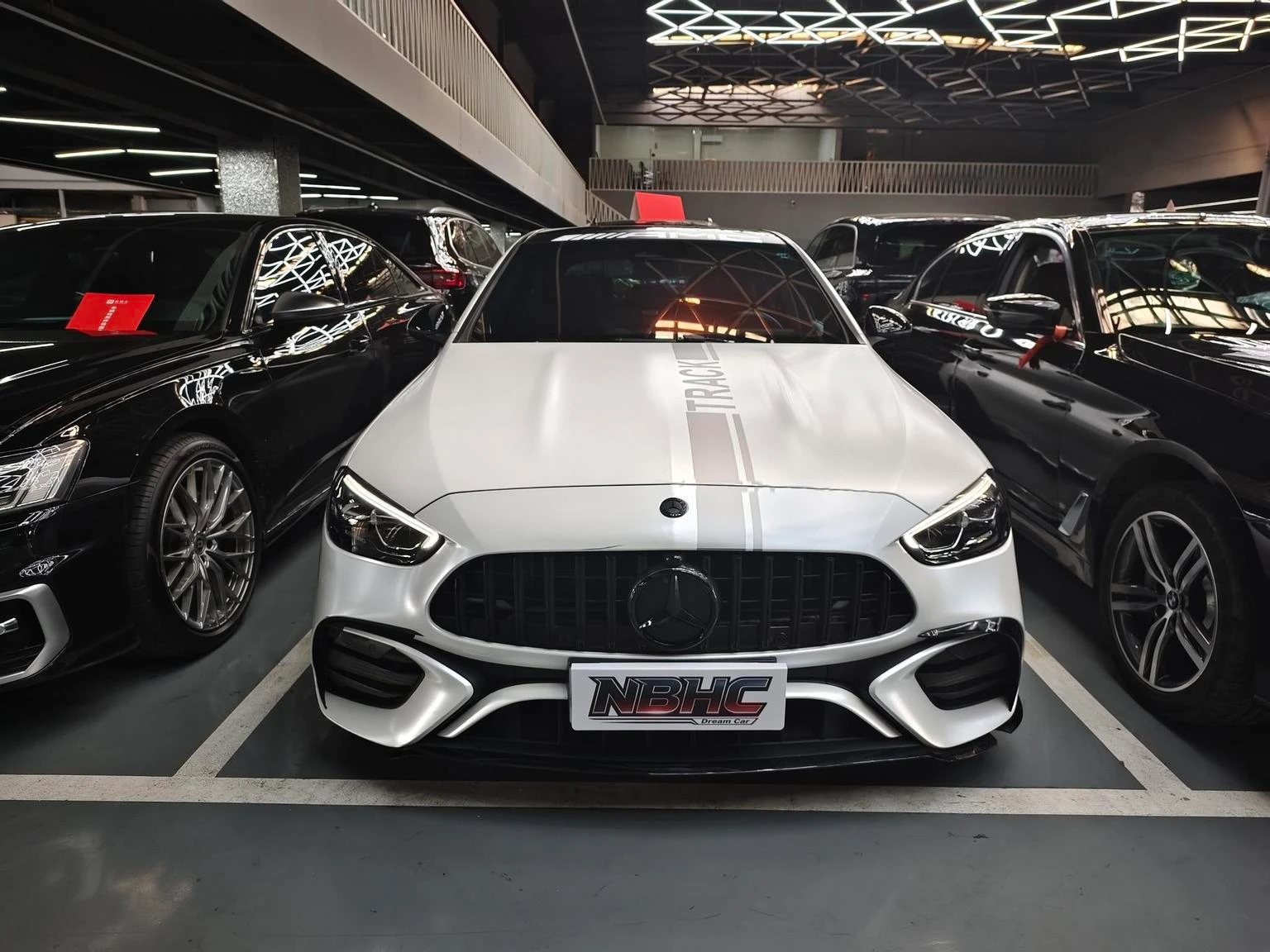 Mercedes-Benz C-Class C260 L Sport Edition - exterior