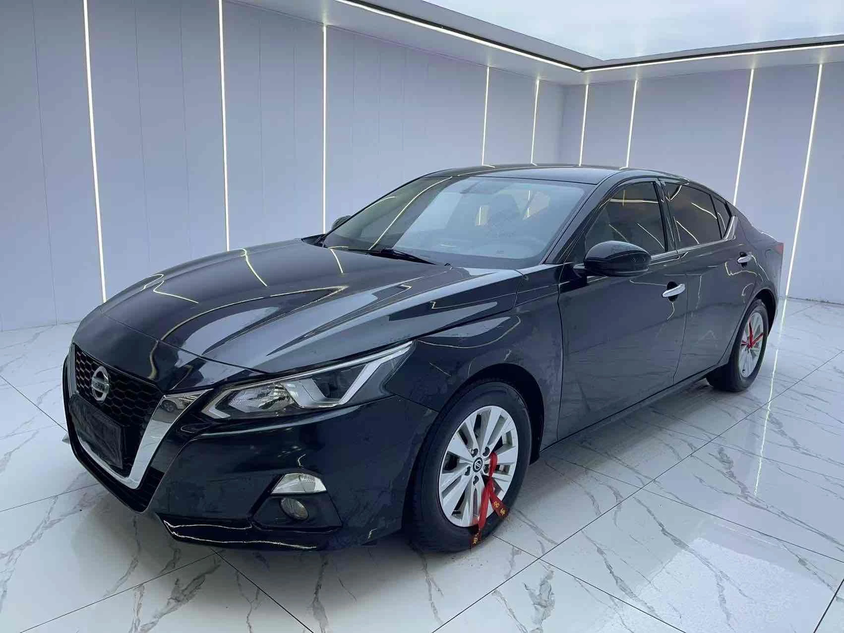 Nissan Teana 2.0L