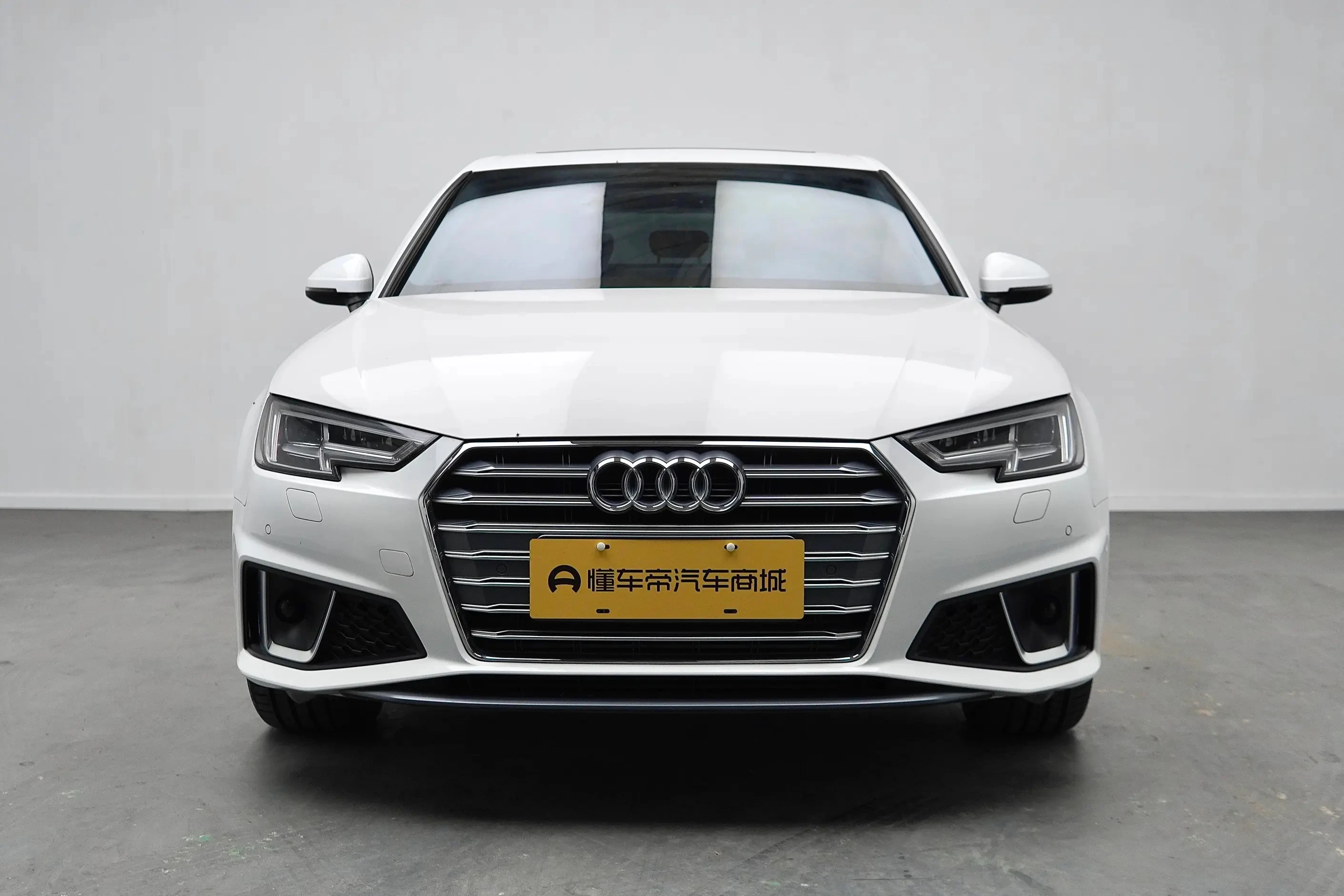 Audi A4L 40TFSI Fashion - exterior