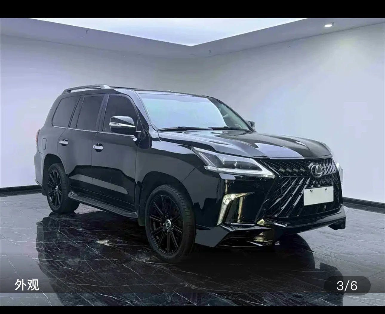 Lexus LX570 - exterior