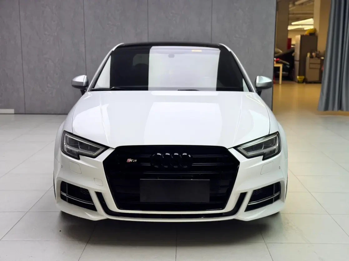 Audi S3 Facelift 2.0T Limousine - exterior