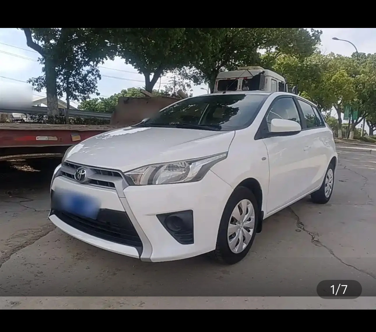 Toyota Yaris L 1.5E Dynamic Edition - exterior