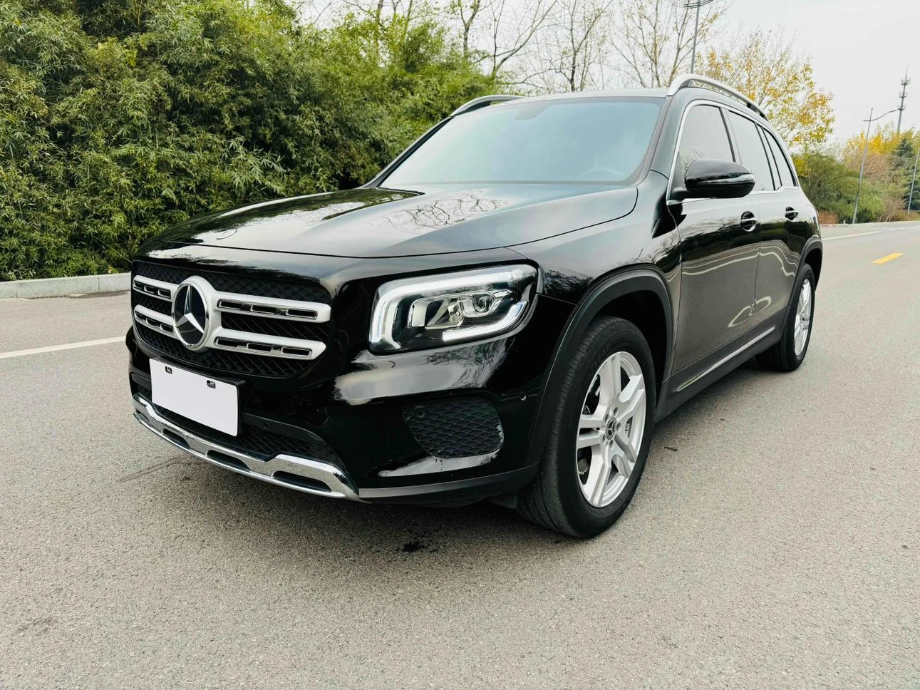 Mercedes-Benz GLB-Class GLB220 Dynamic Edition